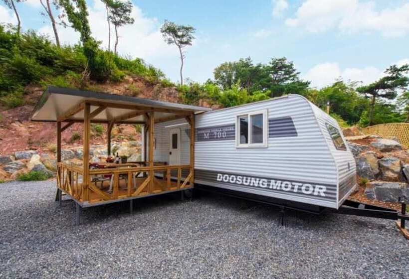 Пансион Danyang Pine Caravan Camping