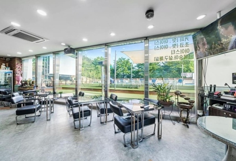 膳宿费 Gapyeong Michelle Pool Villa