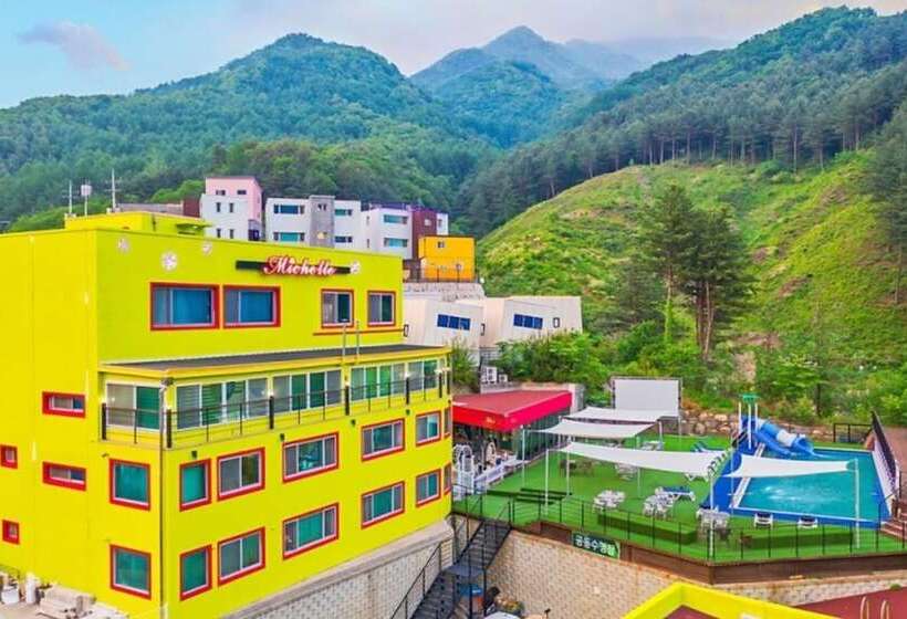 膳宿费 Gapyeong Michelle Pool Villa