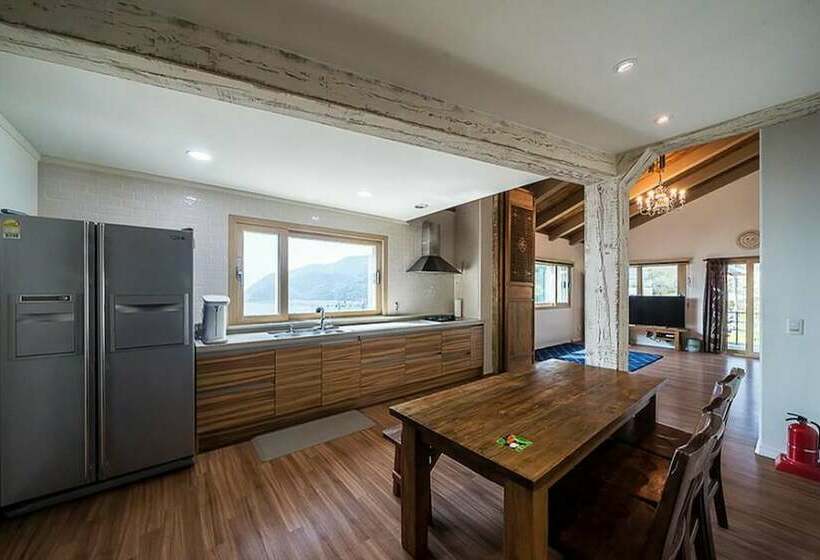 Пансион Geoje Badatga, Aesop Ajeossine Jip