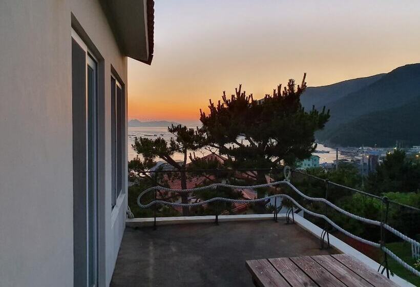 Пансион Geoje Badatga, Aesop Ajeossine Jip