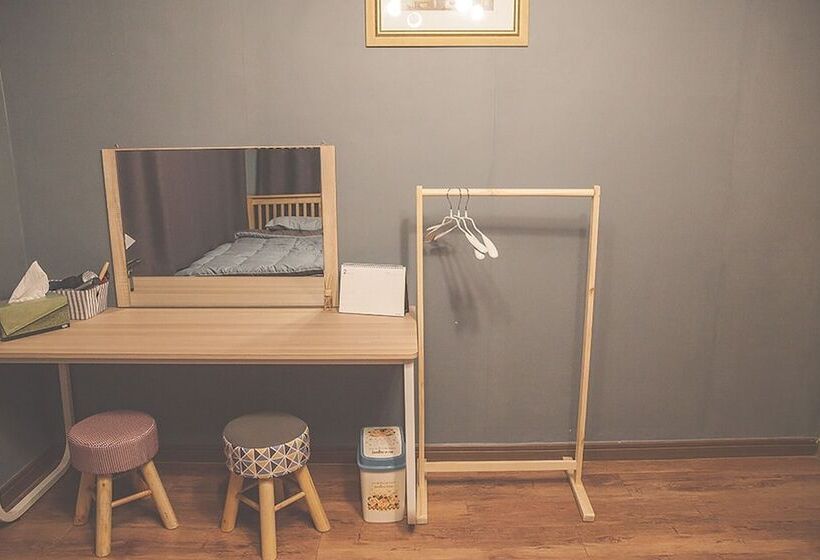 Pensão Geojedo Gbro Guest House