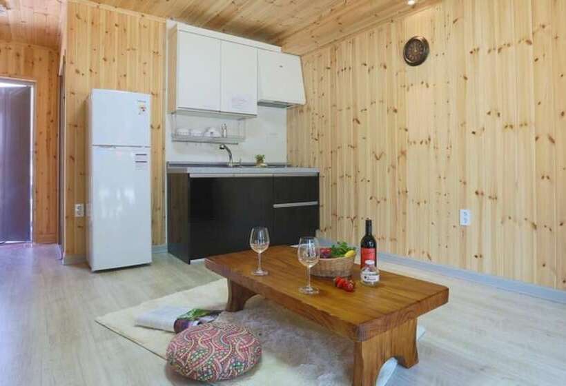 פנסיון Gyeongju Paradise Bed And Breakfast