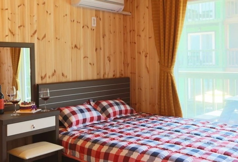 פנסיון Gyeongju Paradise Bed And Breakfast