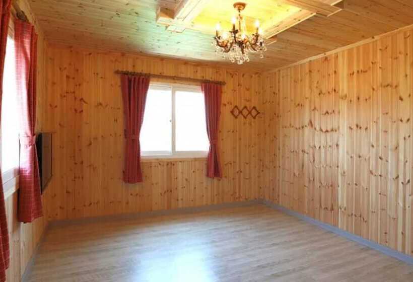 פנסיון Gyeongju Paradise Bed And Breakfast