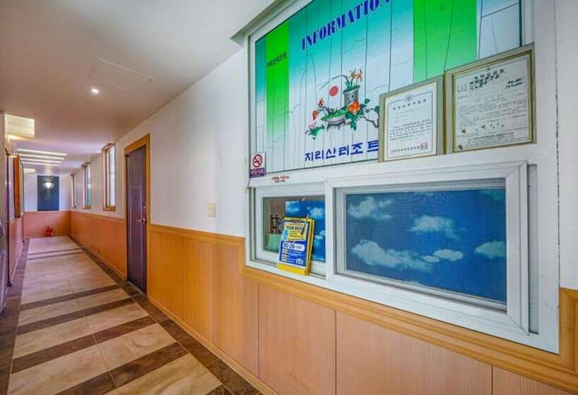 بنسيون Hamyang Jiri Resort Bed And Breakfast