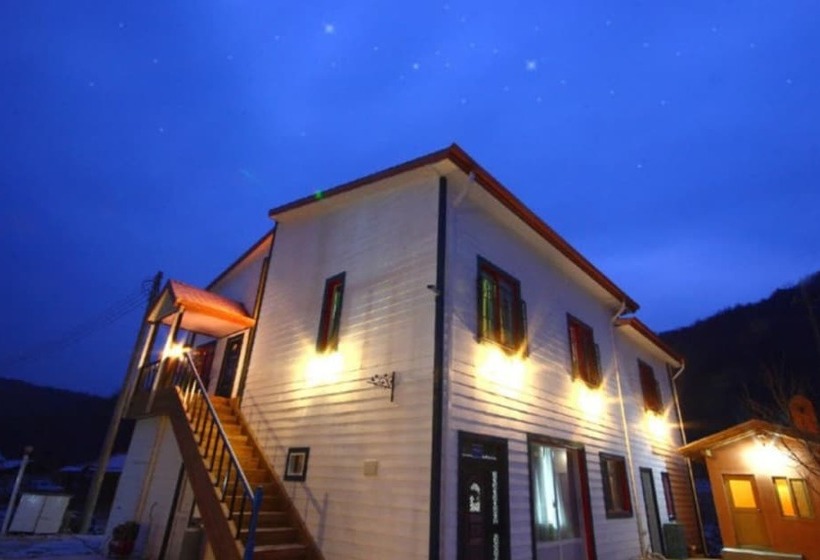 ペンション Hongcheon Kkantte Pansion