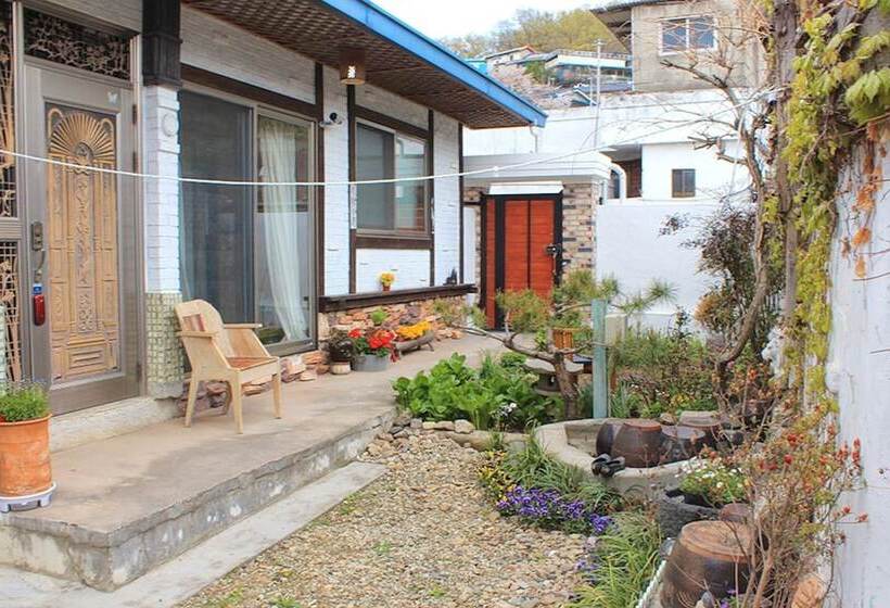פנסיון Jeonju Haengjin Hanok Stay