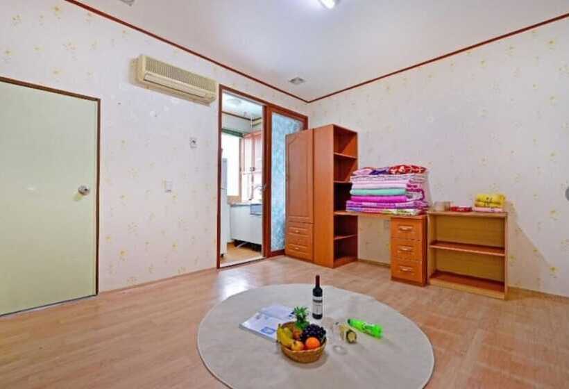 Jeonju Sungsim Haeohreum Pension