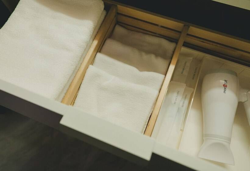 ペンション Liberated Hotel Haruyoshi Kaichi