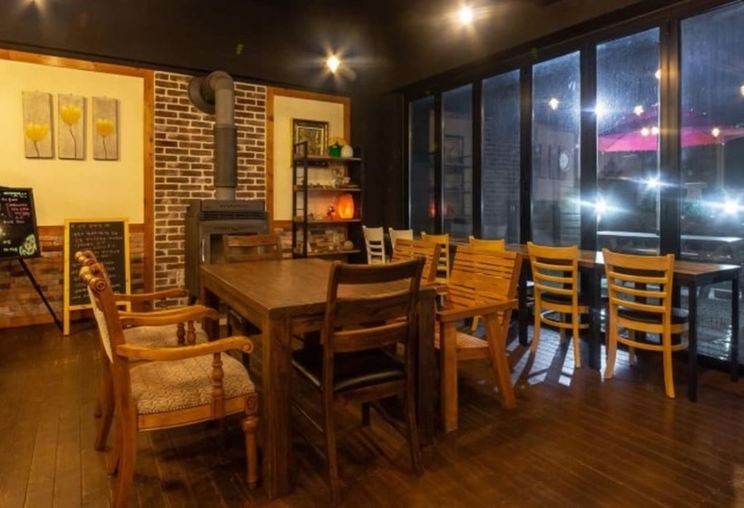 Yangyang Mama Healing House Pension