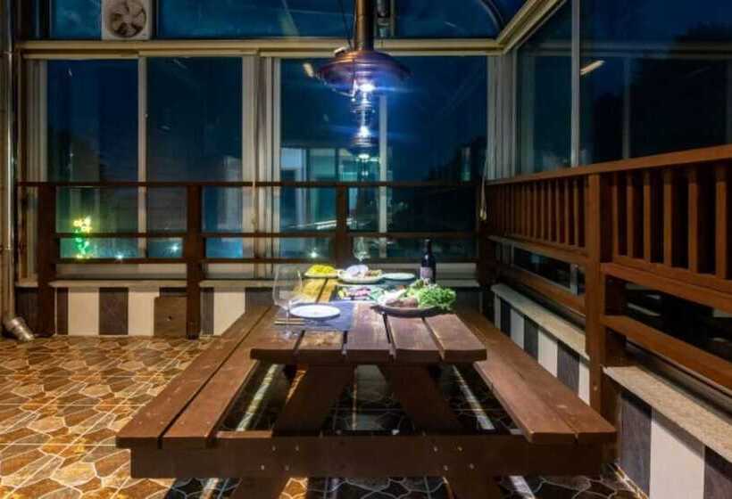 Yangyang Mama Healing House Pension