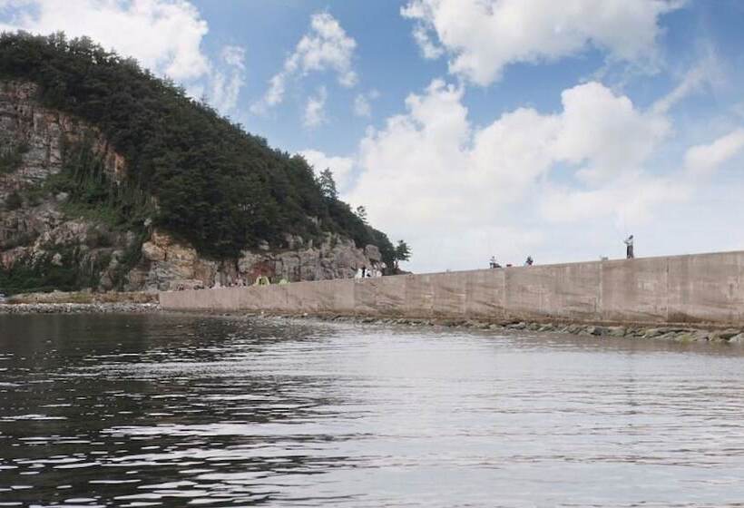 Pensão Namhae Memory Plus Bed And Breakfast