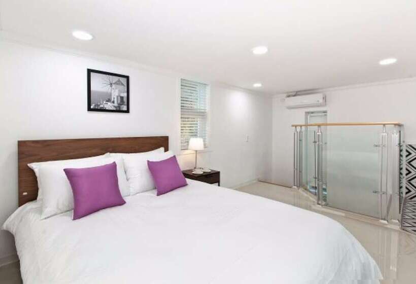 Pensione Namhae Pine Tree Resort