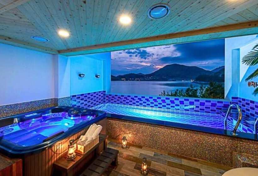 Pension (Hôtel basse catégorie) Nanhae Jeogsila Pool Villa