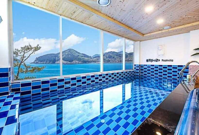 Pension (Hôtel basse catégorie) Nanhae Jeogsila Pool Villa