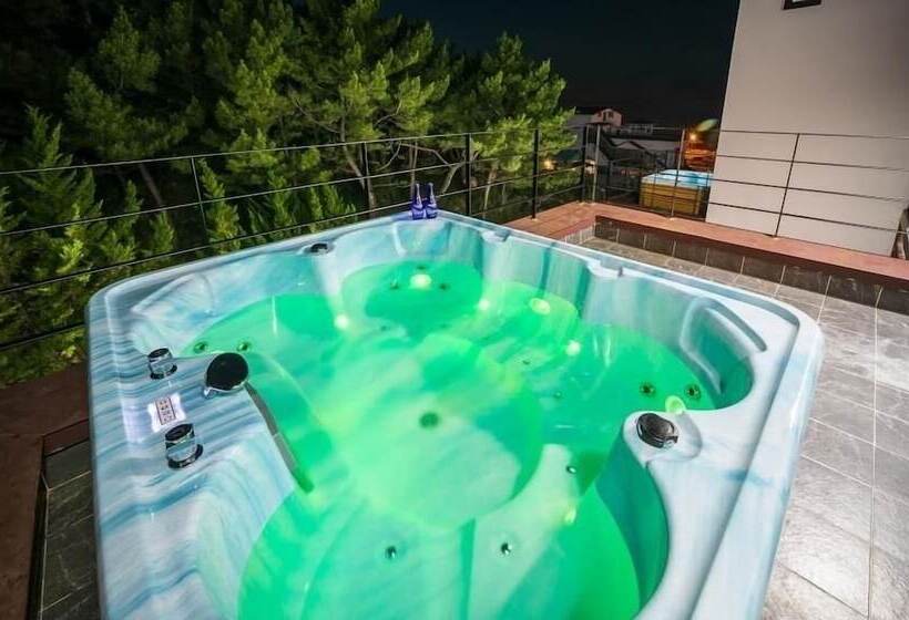 펜션 Pohang Ohdoheal Poolvilla