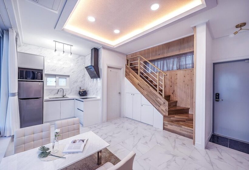 펜션 Pohang Playbeach Poolvilla