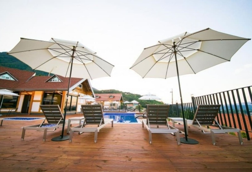 بنسيون Sancheong Pongdang Pool Villa