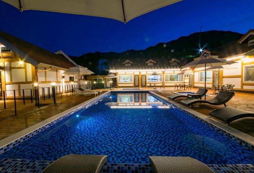 بنسيون Sancheong Pongdang Pool Villa