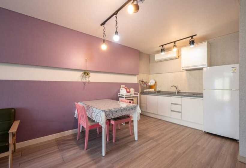 Пансион Sancheong Pool Villa Y