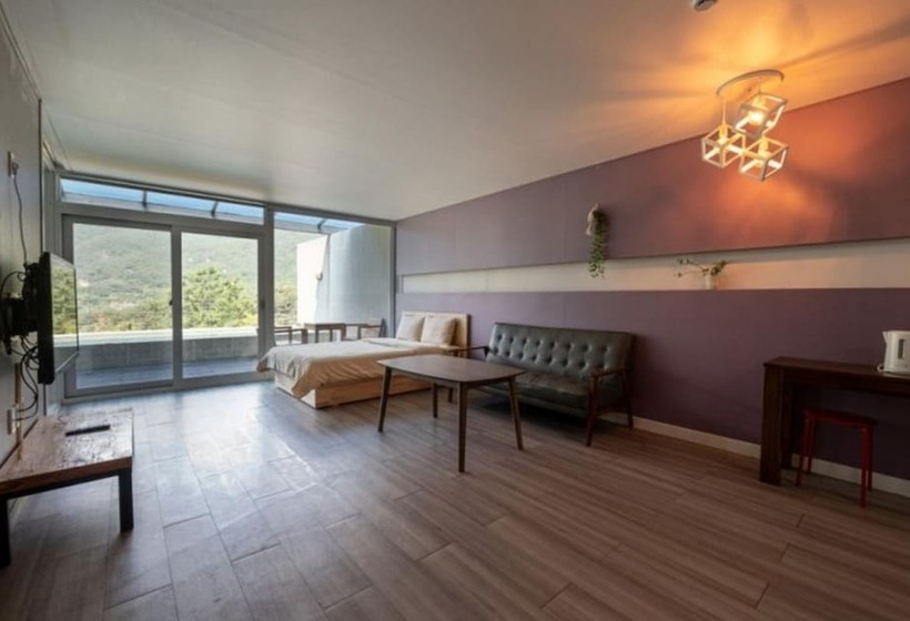 Пансион Sancheong Pool Villa Y