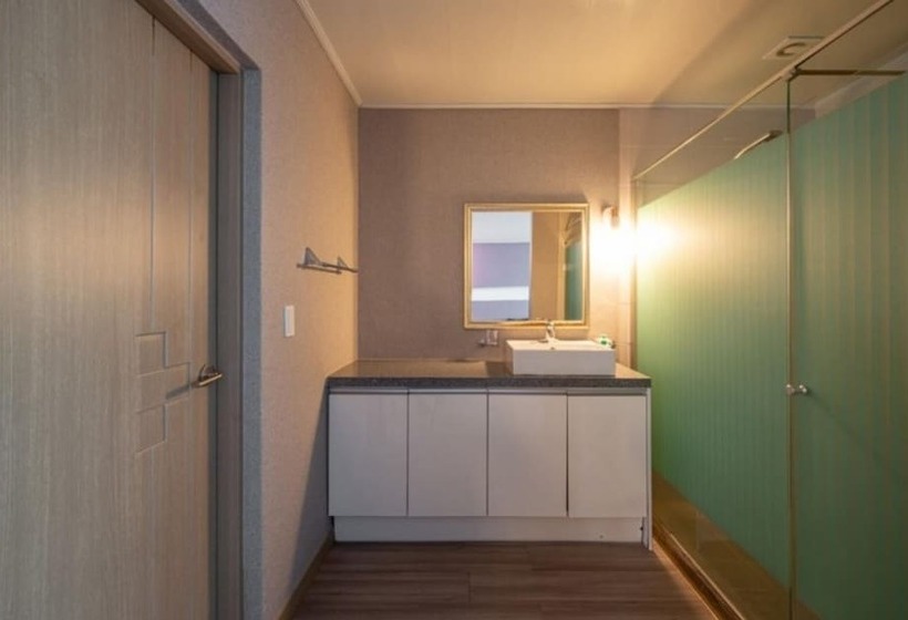 Пансион Sancheong Pool Villa Y