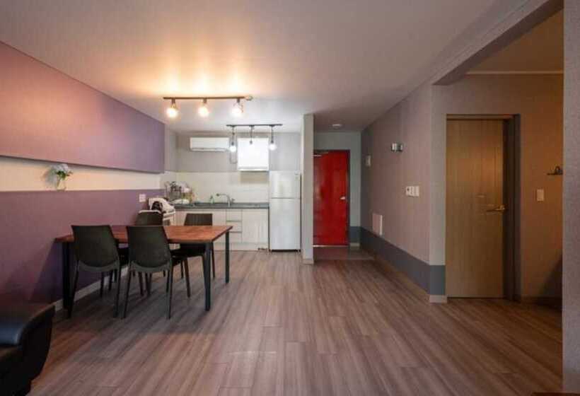 Пансион Sancheong Pool Villa Y