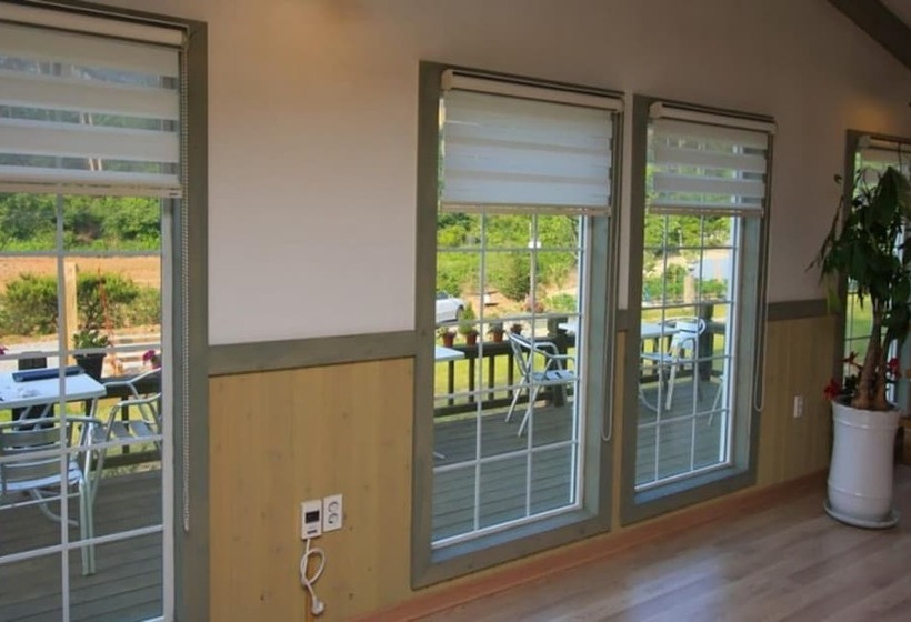 Taean Secret Garden Pension