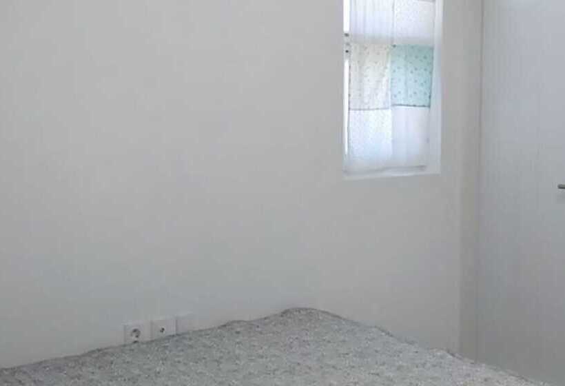 Pensionat Tongyeong Gajukgorang House