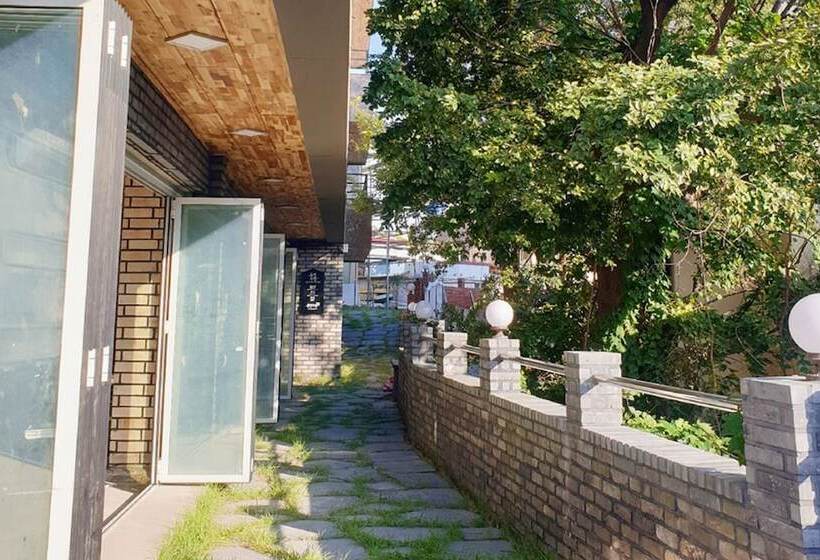 Pensão Tongyeong Sarang Hostel