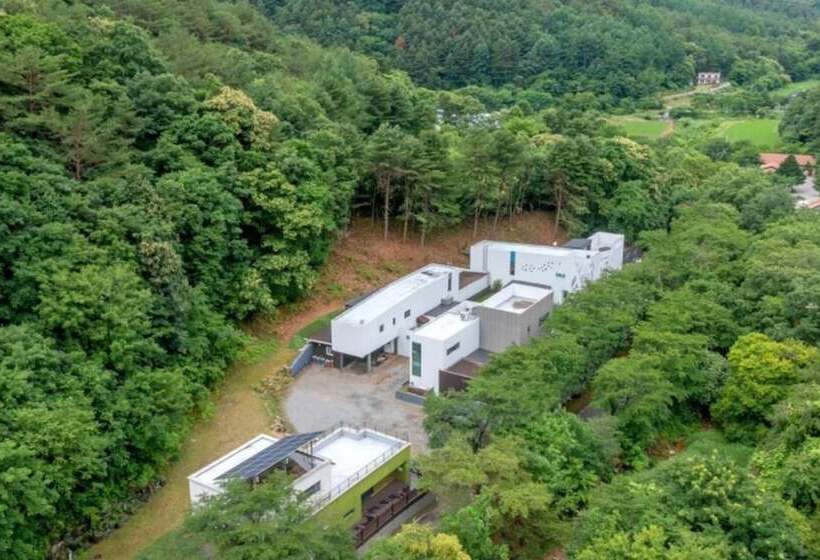 ペンション Yangpyeong Uno House Pool Villa