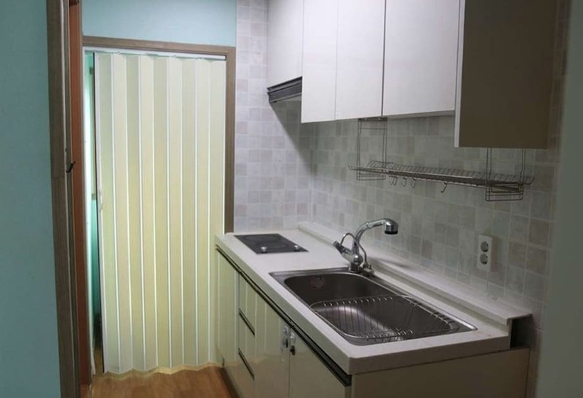 膳宿费 Yangyang Surf Lab