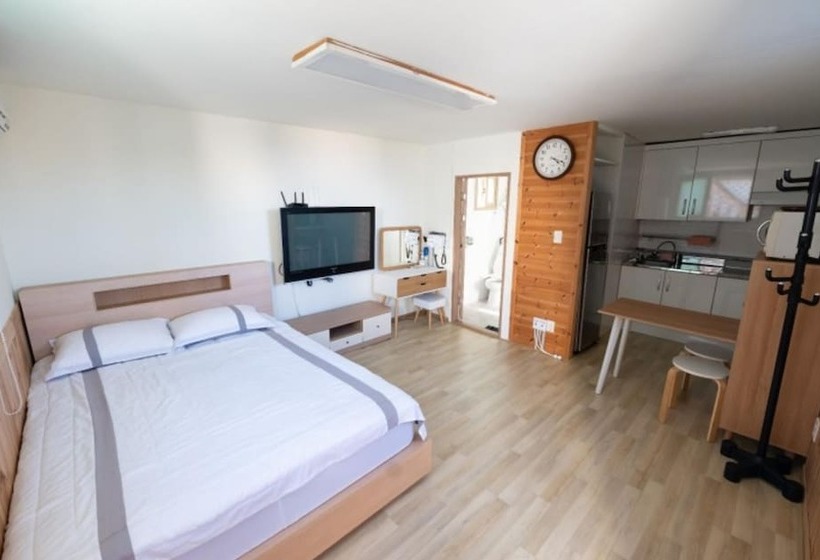 Yeongdeok Healing Ocean View Pension