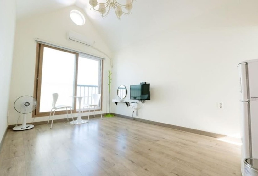 Yeongdeok Healing Ocean View Pension