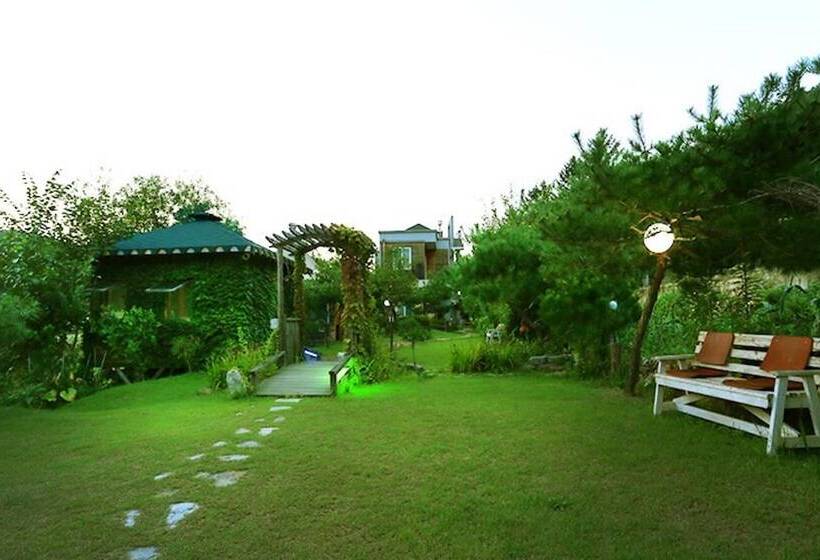 Hongcheon Platy Pension