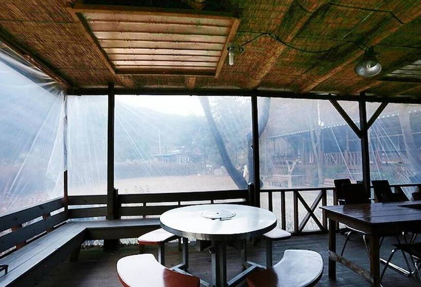 Pocheon Beverly Hill Pension