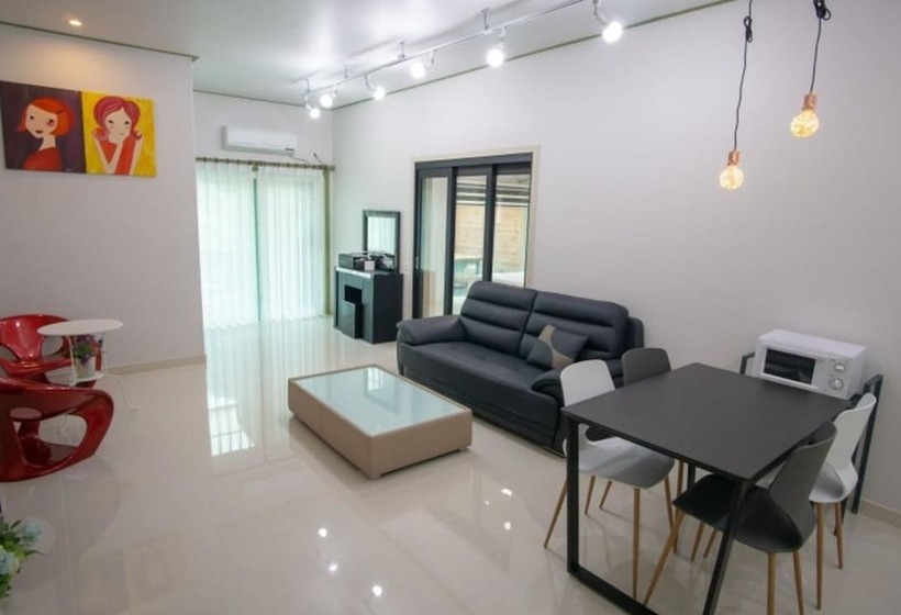 Pocheon Joey Tomato Pension