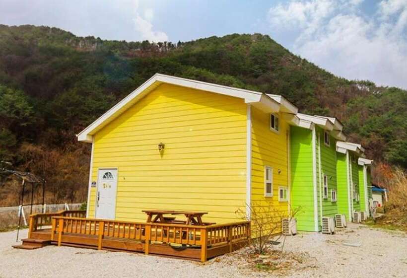 Pocheon Lemon Tree Pension