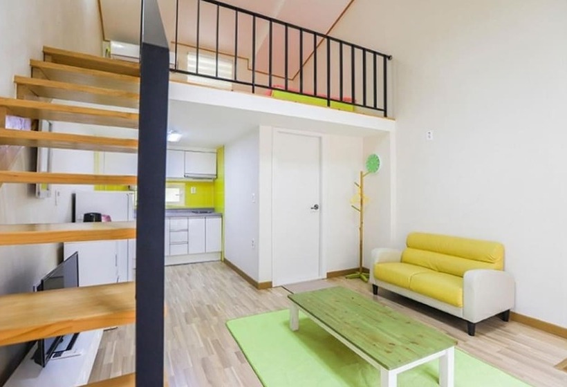 Pocheon Lemon Tree Pension