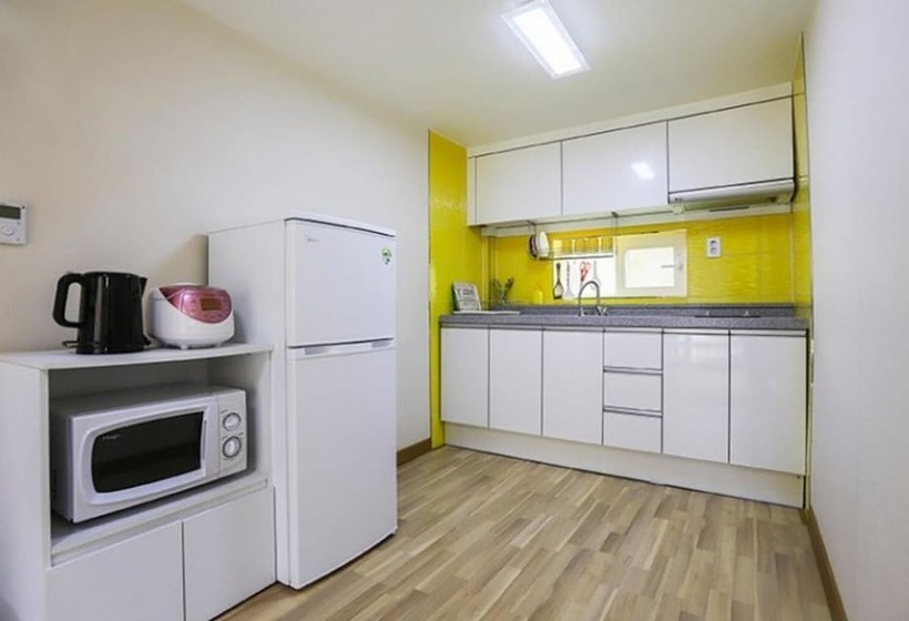 Pocheon Lemon Tree Pension