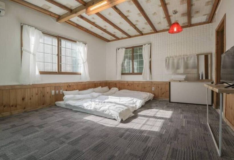 Pocheon Vincent House Pension