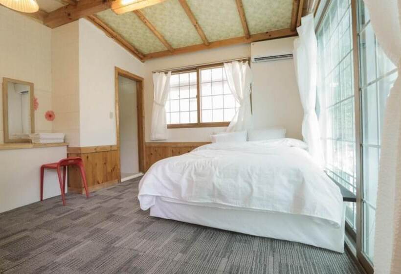 Pocheon Vincent House Pension