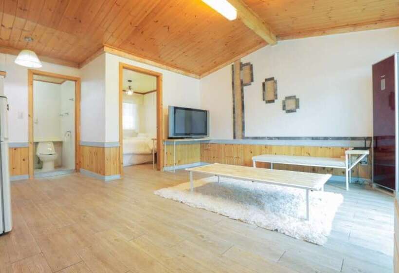 Pocheon Vincent House Pension