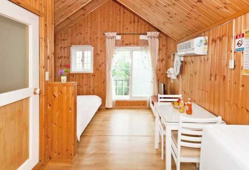 Pocheon Yeoujae Sanjang Pension