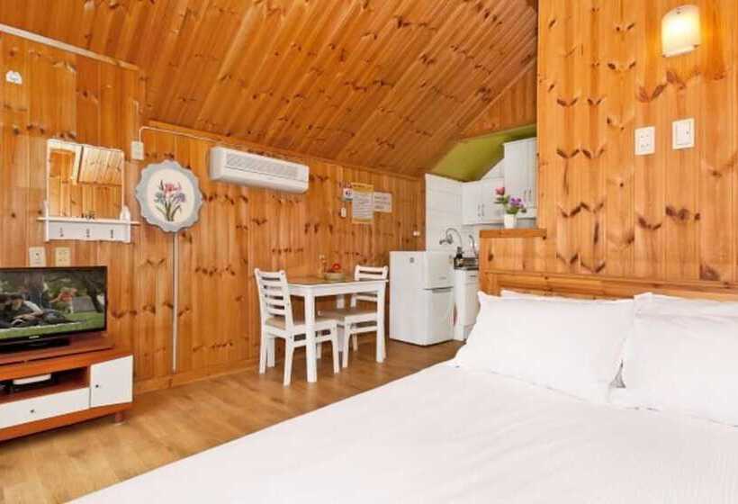 Pocheon Yeoujae Sanjang Pension