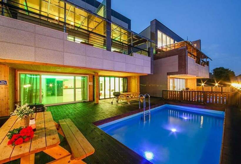 膳宿费 Pohang Blue Hill Pool Villa
