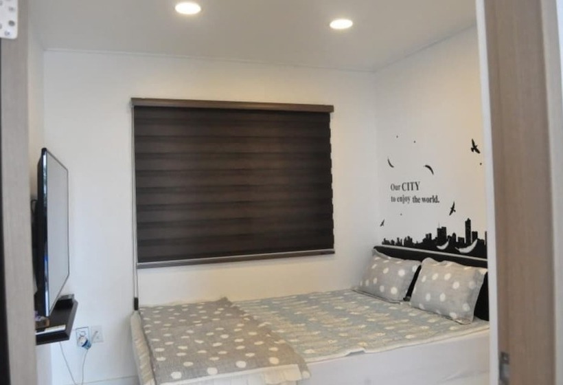 膳宿费 Pohang Blue Hill Pool Villa