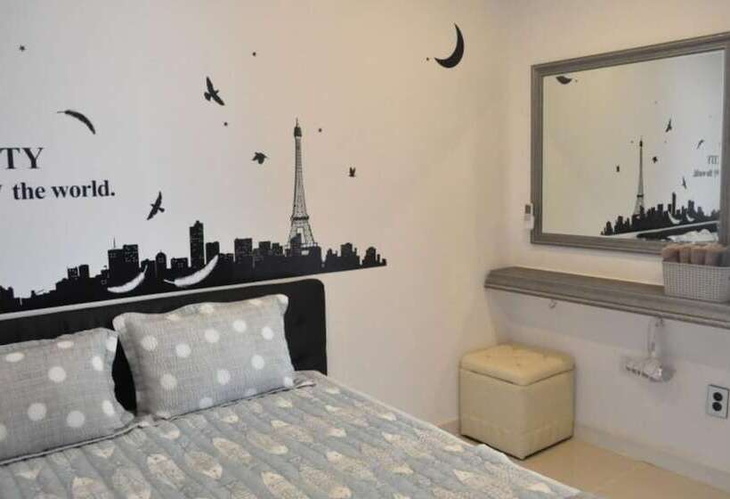 膳宿费 Pohang Blue Hill Pool Villa