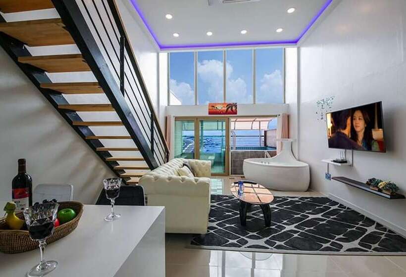 膳宿费 Pohang Blue Hill Pool Villa